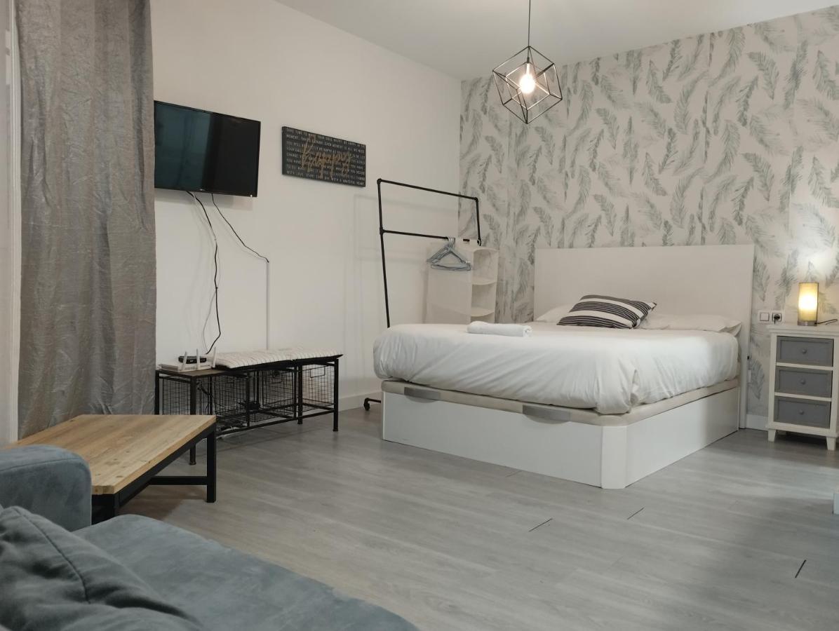 Malaga Centre Studio & Parking 外观 照片